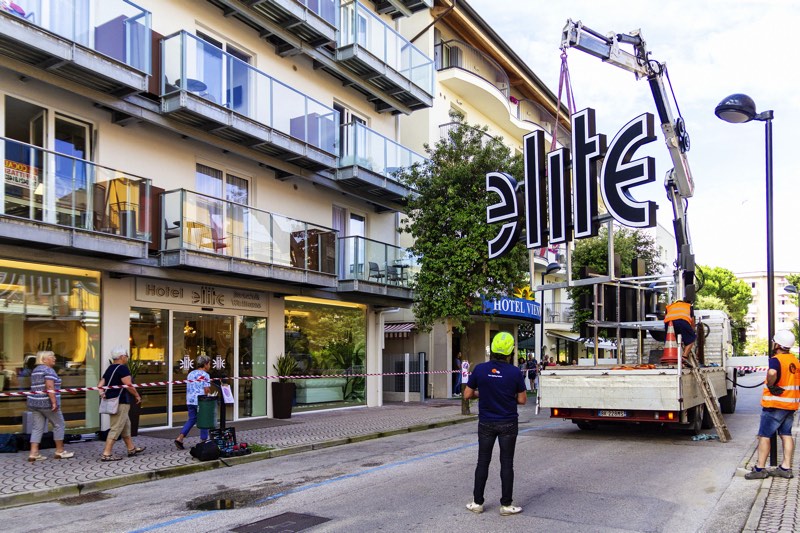 Elite — il cantiere