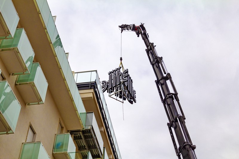 Elite — il cantiere
