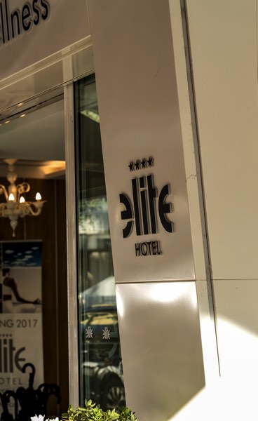 Elite — il rivestimento