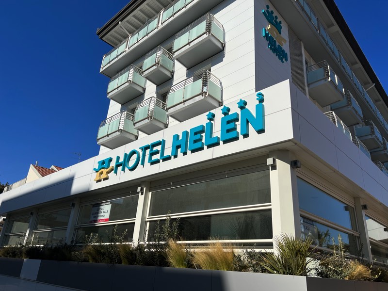 Hotel Helen — il rivestimento